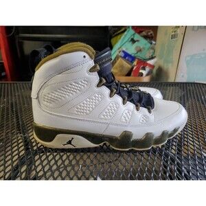 Size 8.5 - Jordan 9 Retro Statue 2015